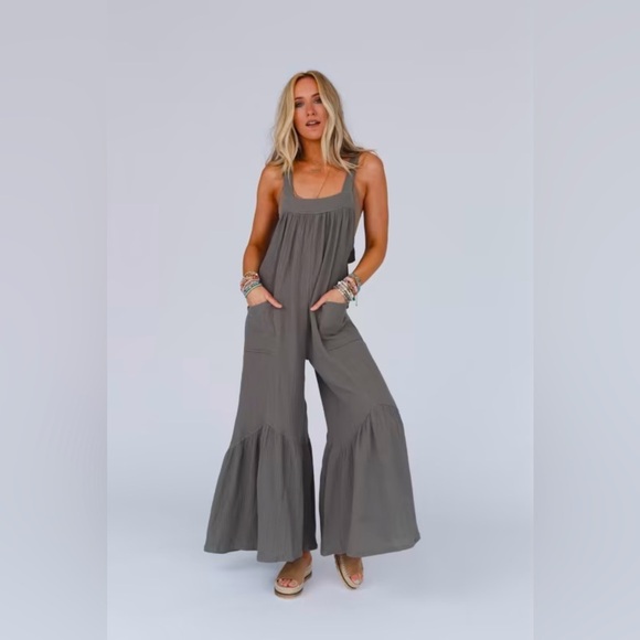 NEW-Sienna Wide Leg Ruffle Jumpsuit (Plus Size) - Picture 2 of 5